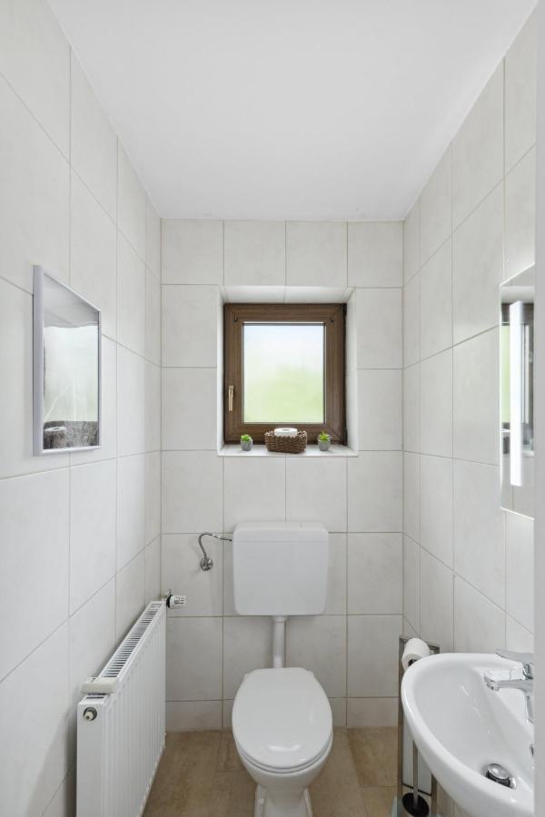 Charysma - Chillout-Loft, Wintergarten, E-Kamin, Massage-Sessel, Schlafzimmer Mit Smart-Tv, 2 Parkplaetze Hamelin Esterno foto