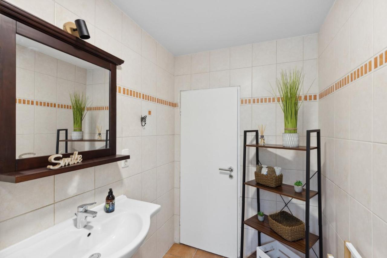 Charysma - Chillout-Loft, Wintergarten, E-Kamin, Massage-Sessel, Schlafzimmer Mit Smart-Tv, 2 Parkplaetze Hamelin Esterno foto